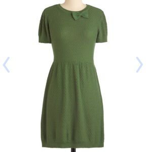 {ANTHRO} Sweet olive green dress 👗